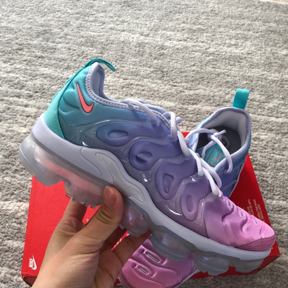 ✔️ New✔️ NIKE Air Vapormax Plus 'Pastel' ~ 7 - Picture 2 of 8